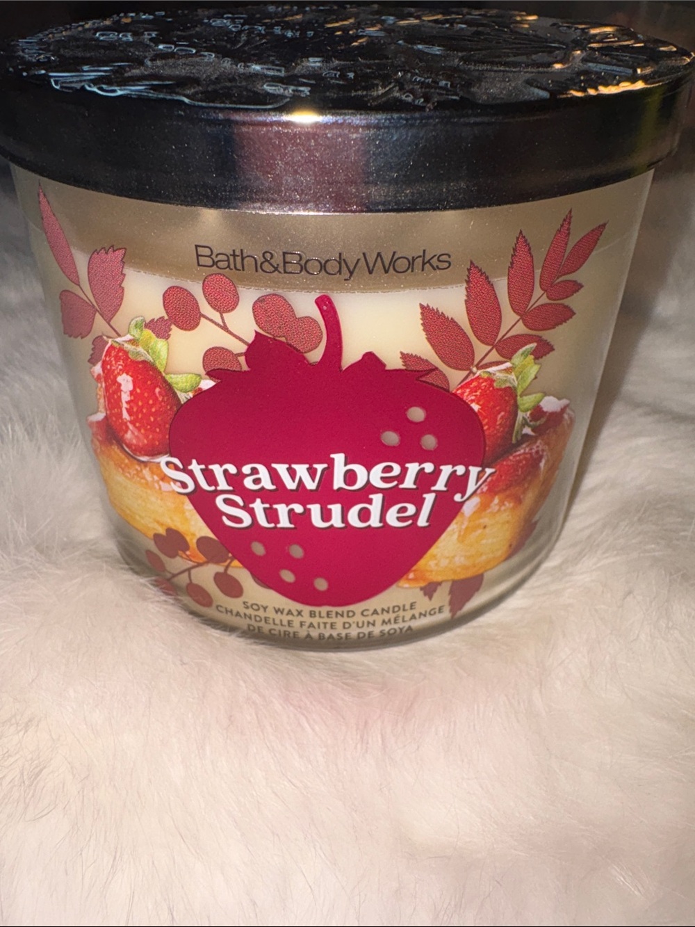 Bath & Body Works Strawberry Strudel Candle - New